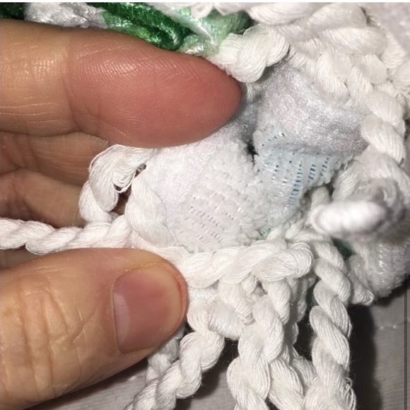 Tropical 🌴 Summer Round Beach 🏖 Towel NWT - Picture 7 of 7